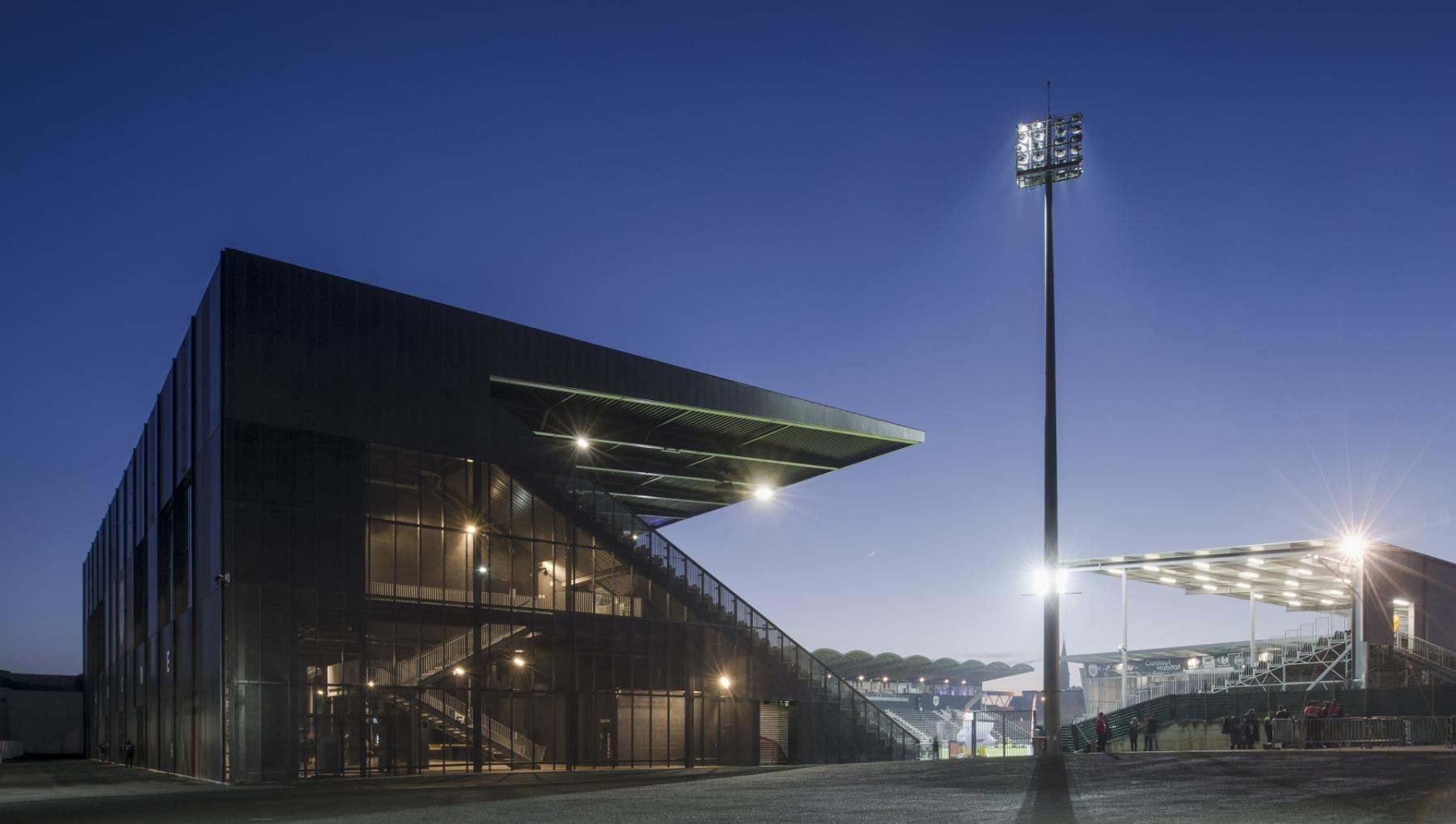 S2.Stade Raymond Kopa - Angers